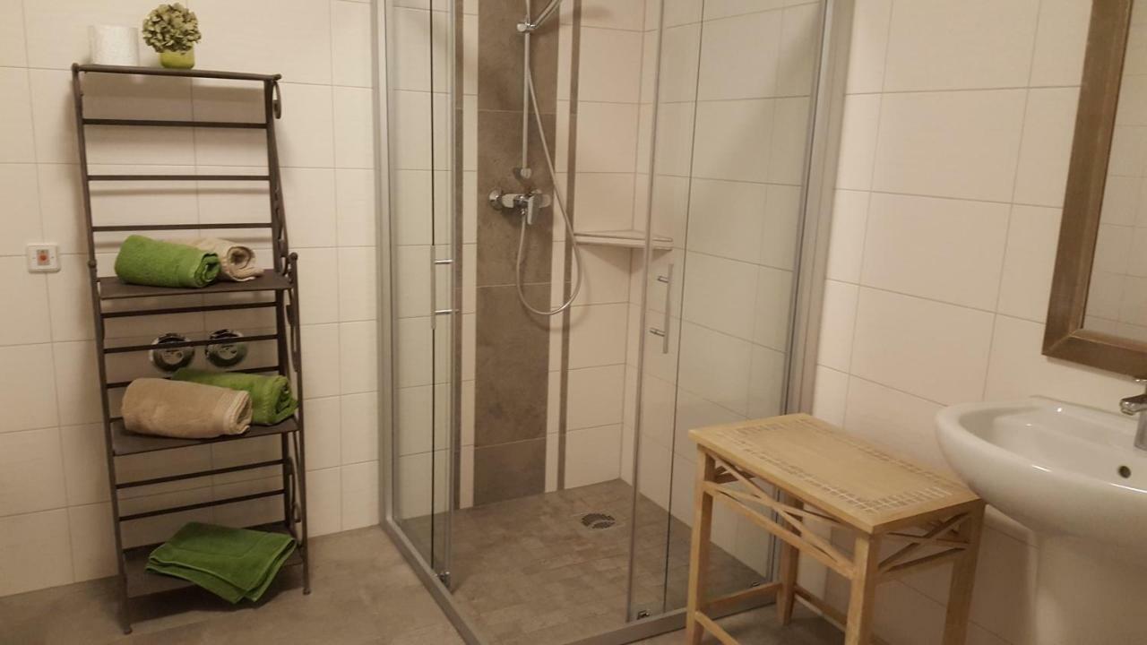 Appartement Gruener Wald à Burg Kauper Extérieur photo
